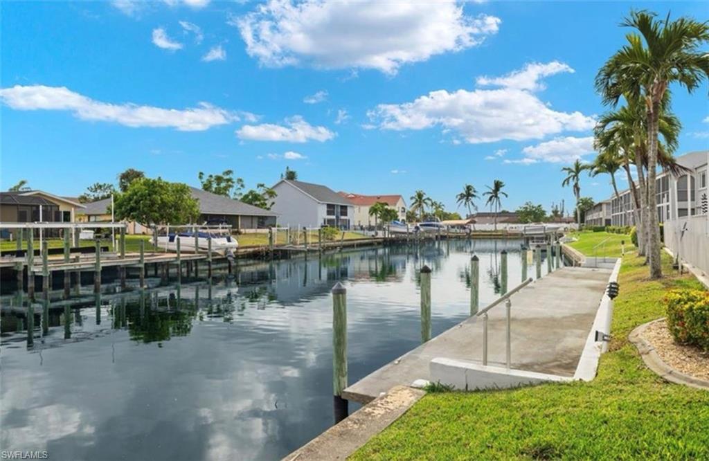 GONDOLIER CONDO - Residential