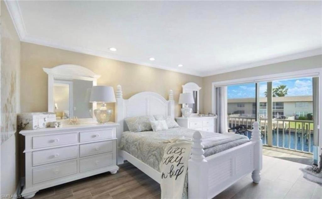 GONDOLIER CONDO - Residential