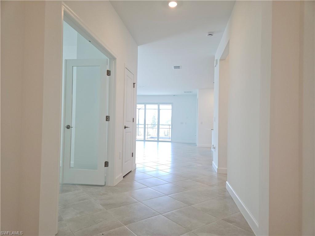 IBIS LANDING - Residential Lease