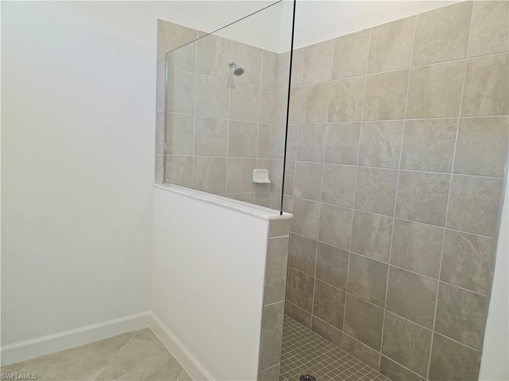 IBIS LANDING - Residential Lease