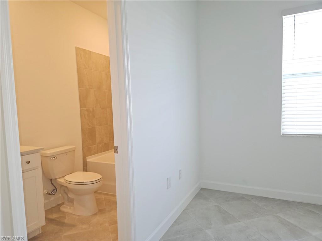 IBIS LANDING - Residential Lease