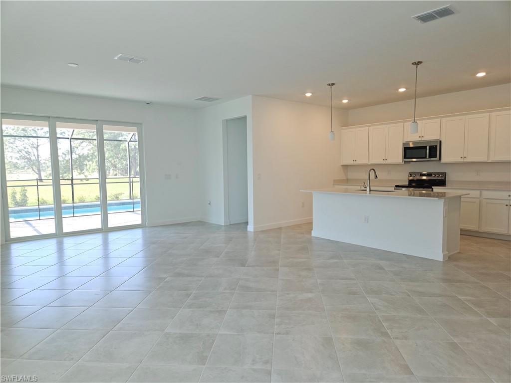 IBIS LANDING - Residential Lease