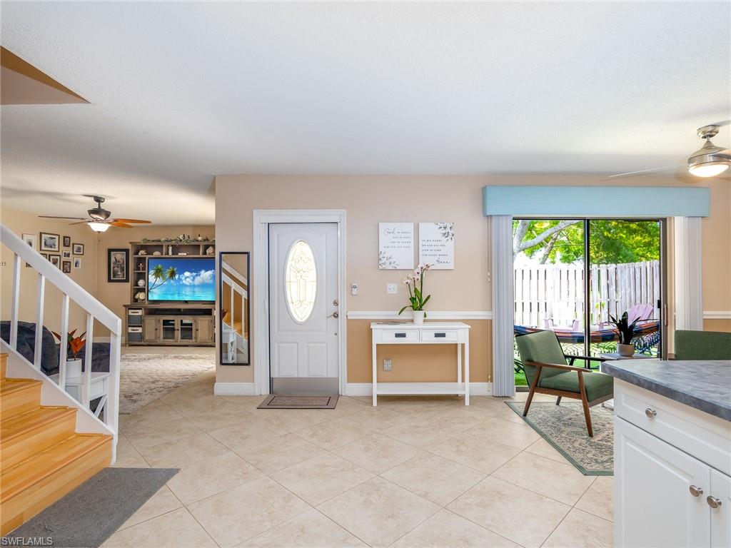 PARKWOODS TOWNHOUSE COMMUNITY - Residential