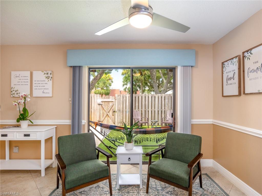 PARKWOODS TOWNHOUSE COMMUNITY - Residential