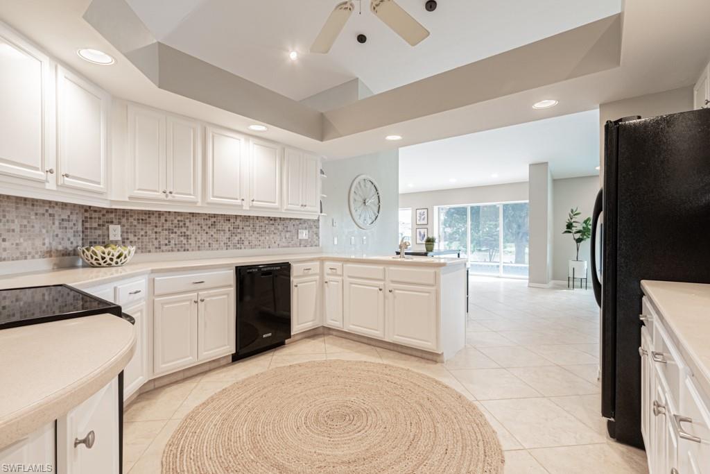 LONGSHORE LAKE - Residential