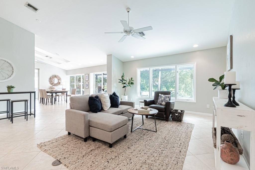 LONGSHORE LAKE - Residential