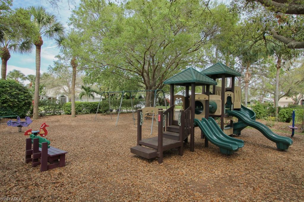 LONGSHORE LAKE - Residential