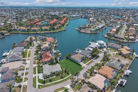 269 Bass CT MARCO ISLAND FL 34145