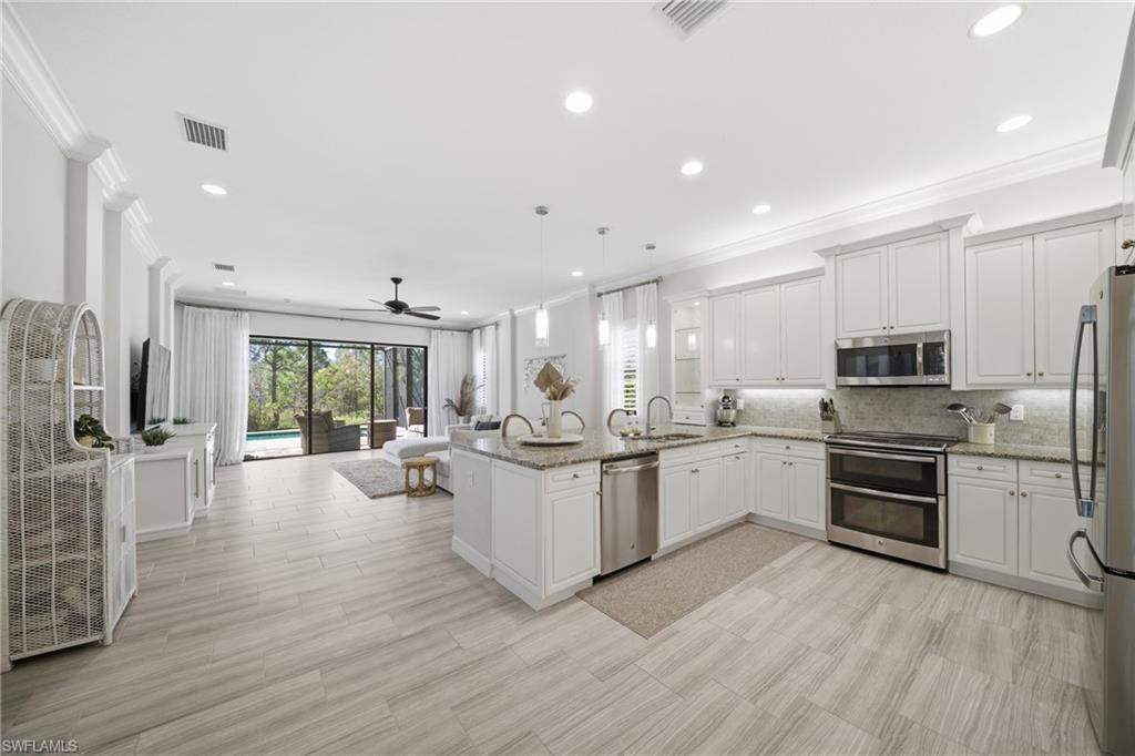 RIVERSTONE - Residential