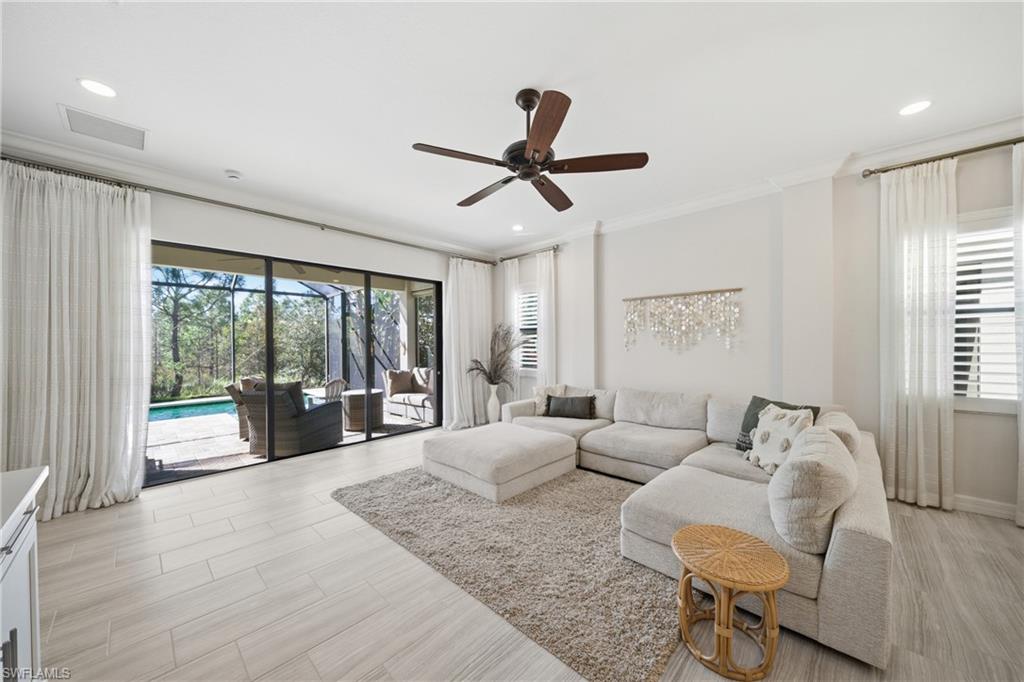 RIVERSTONE - Residential