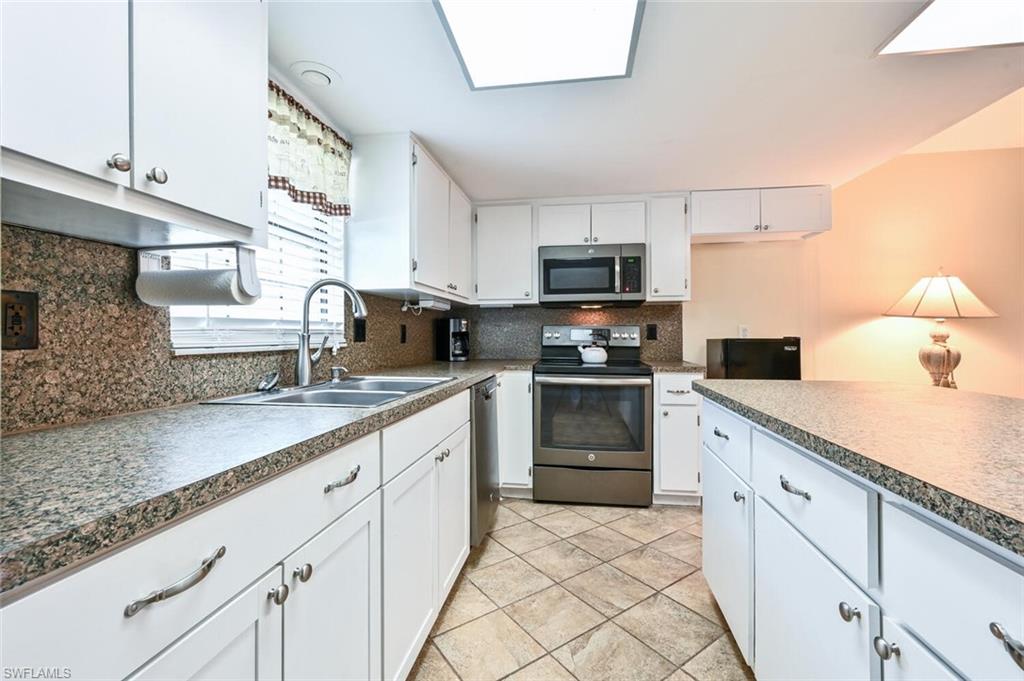 BONITA SPRINGS - Residential