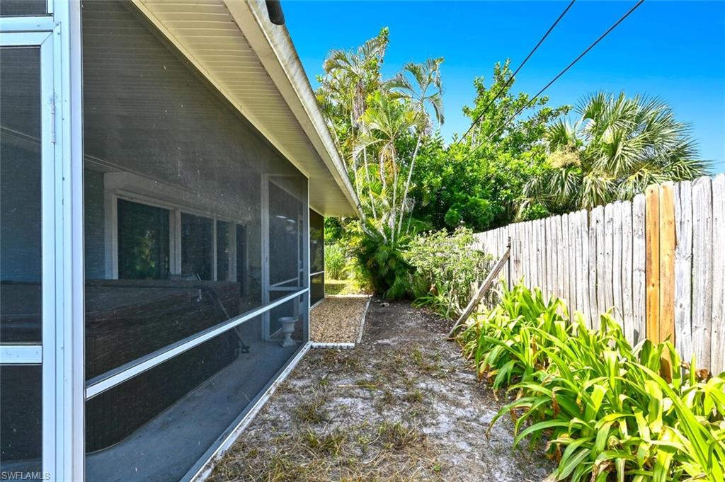 BONITA SPRINGS - Residential