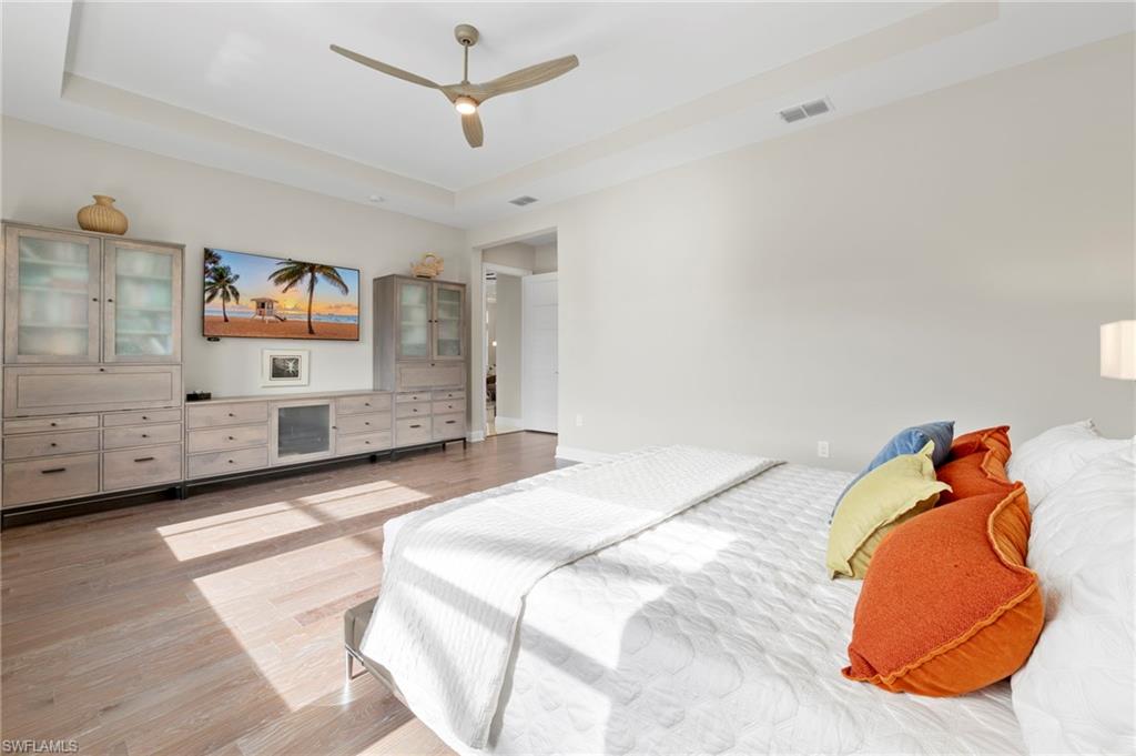 ISLES OF COLLIER PRESERVE - Residential