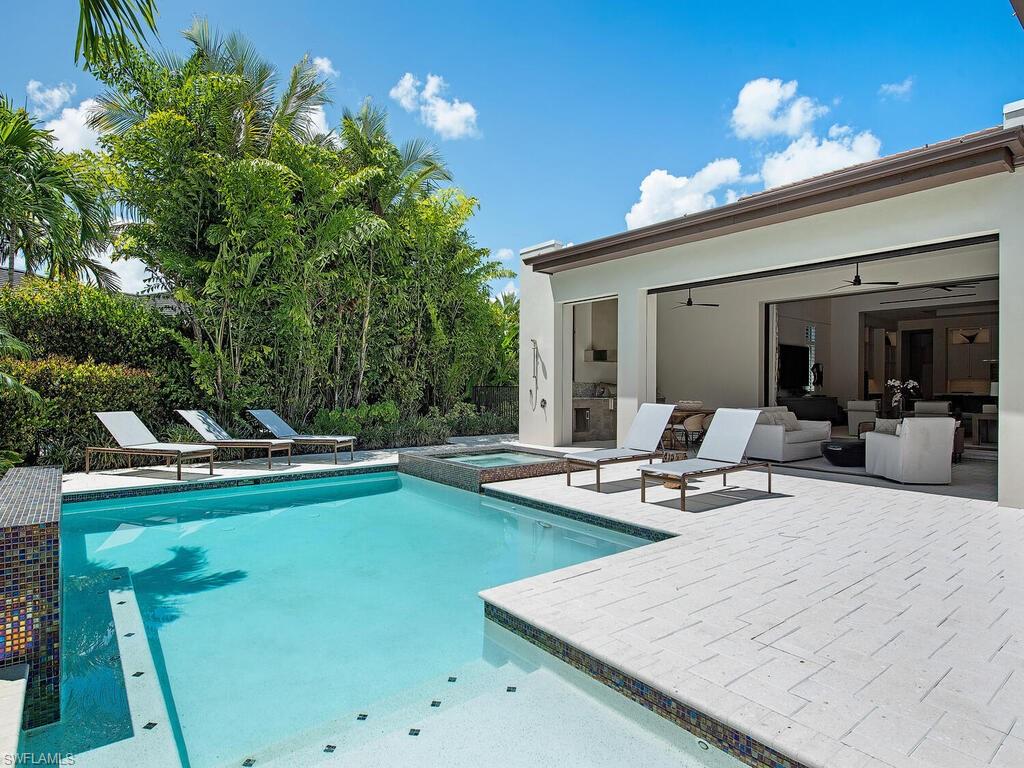 CAMINETTO AT MEDITERRA - Residential