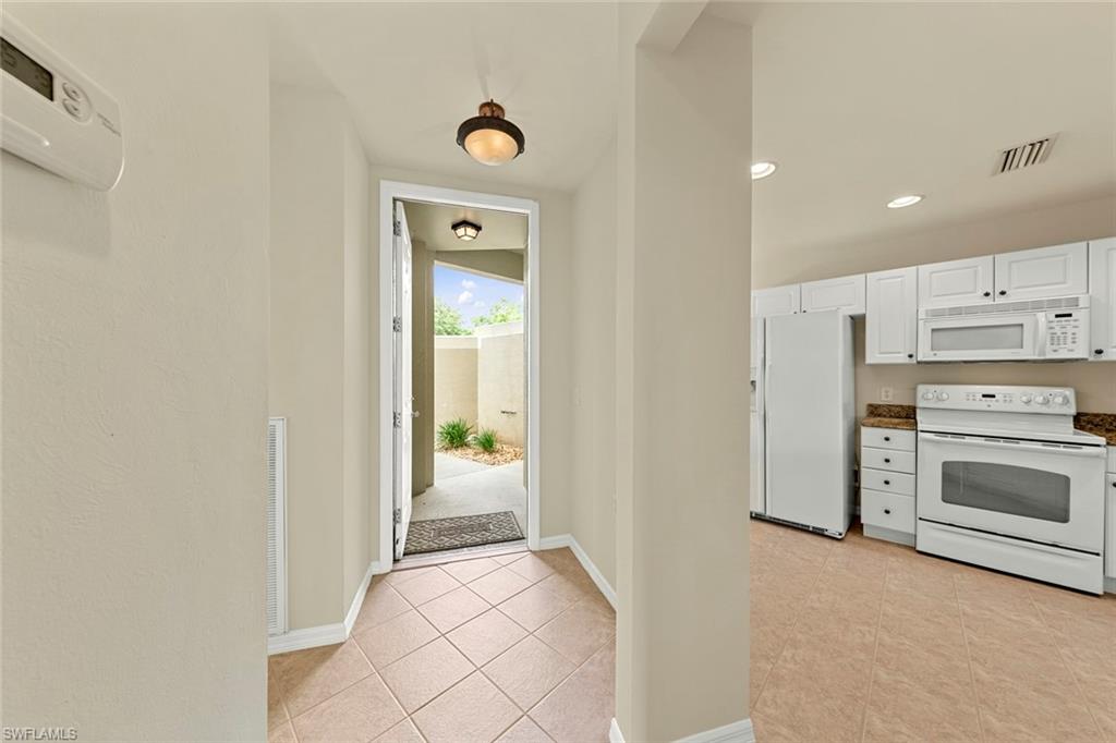 SUMMERWIND - Residential