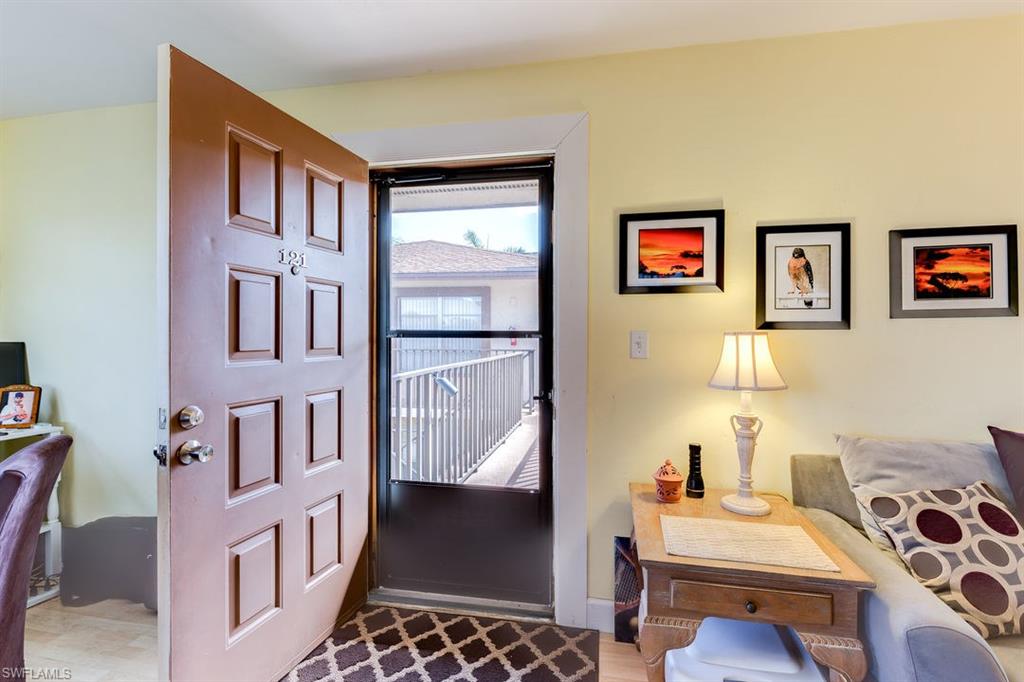 DAVIS WOODS CONDOMINIUM - Residential