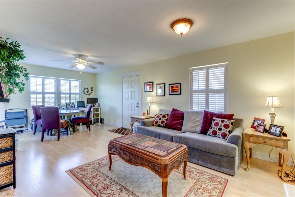 DAVIS WOODS CONDOMINIUM - Residential