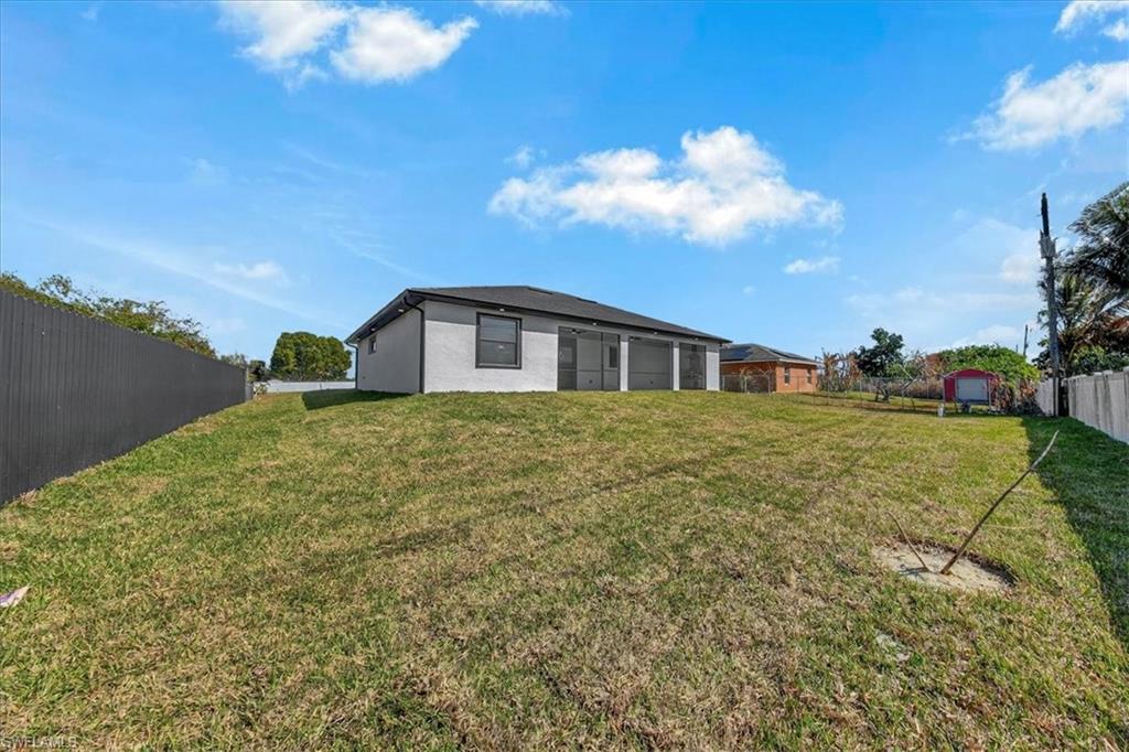LEHIGH ACRES - Residential