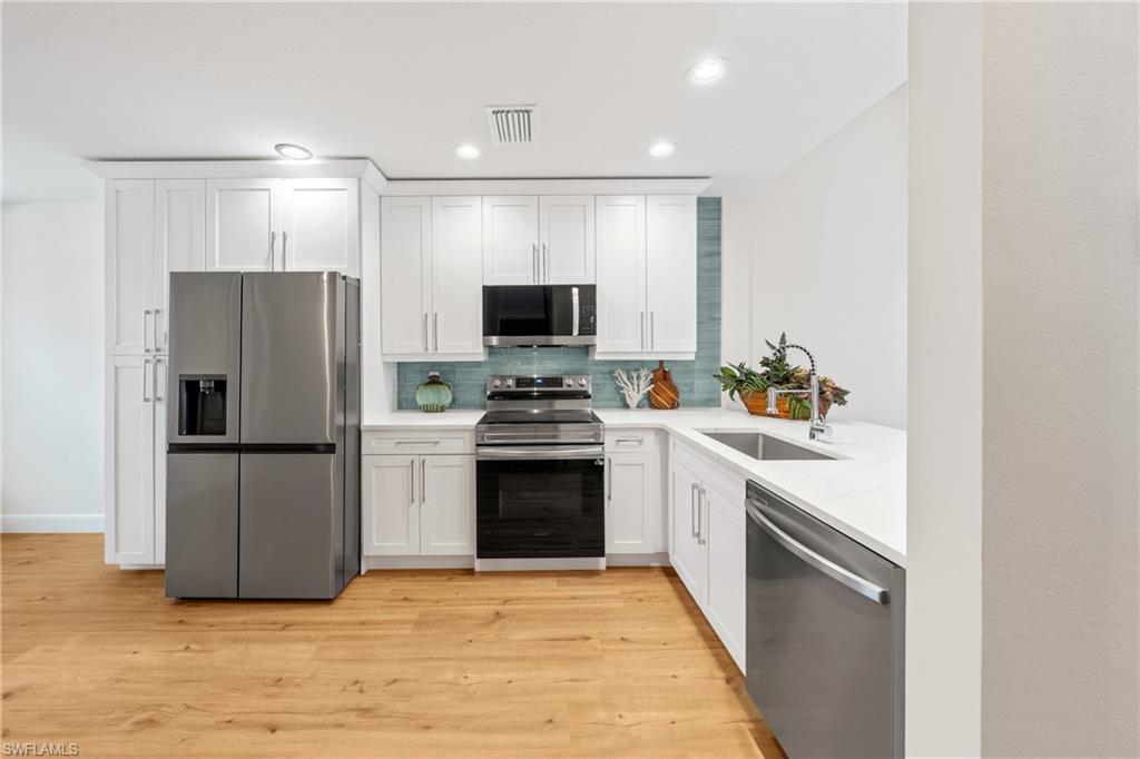 7745 Woodbrook CIR 3702
