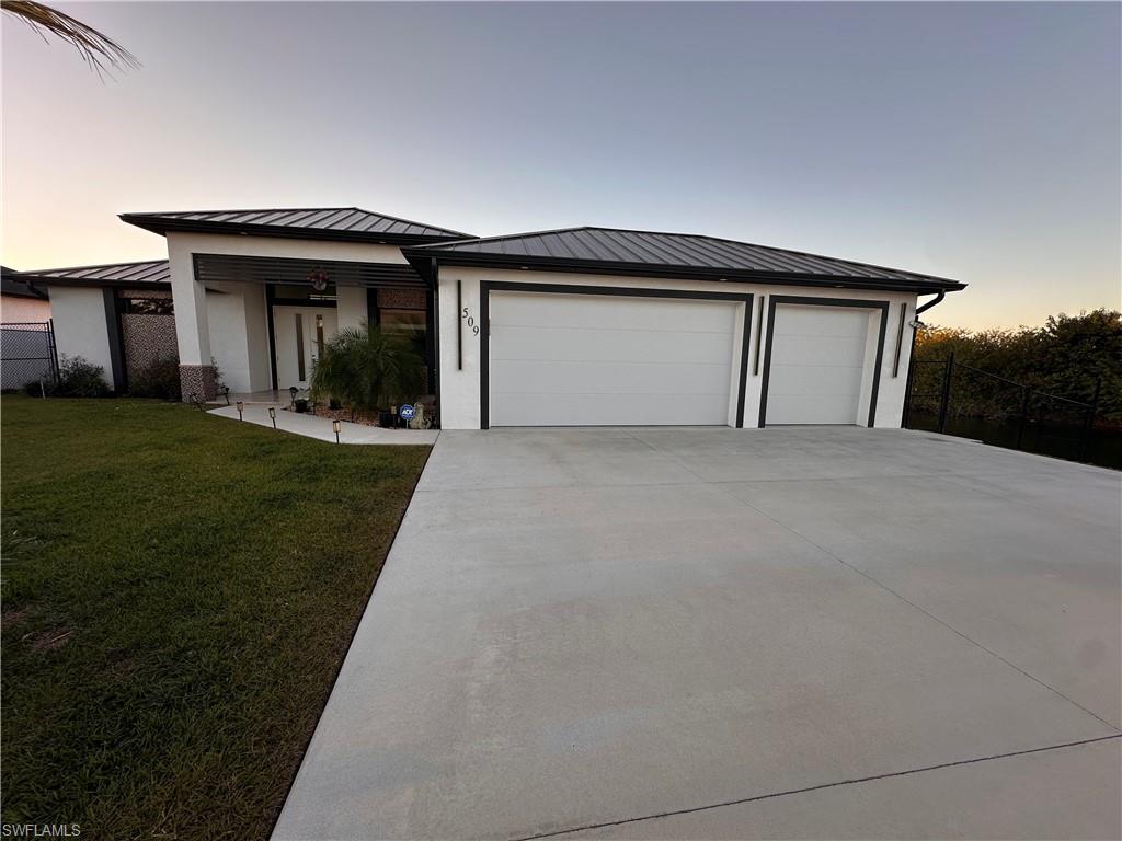 CAPE CORAL - Residential