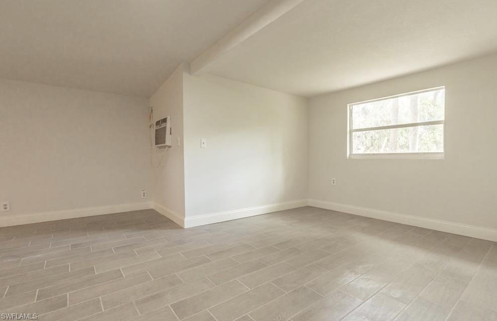 RUSSELL PARK - Residential