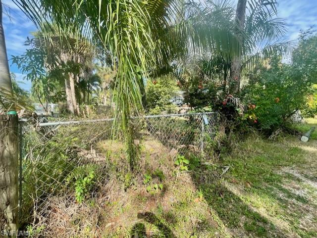 RUSSELL PARK - Residential