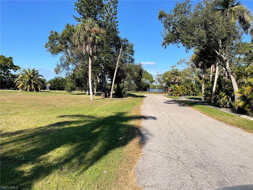 RUSSELL PARK - Residential