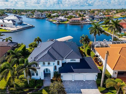 1845 Honduras AVE MARCO ISLAND FL 34145