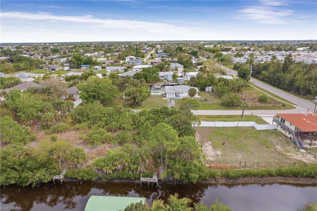 CHARLOTTE PARK - Land