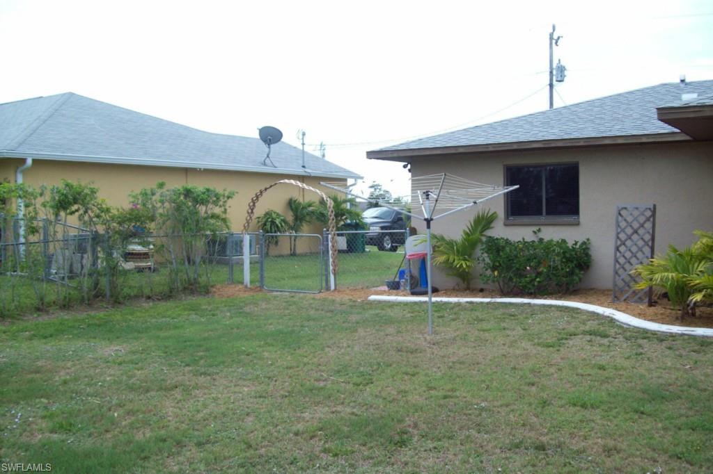 CAPE CORAL - Residential