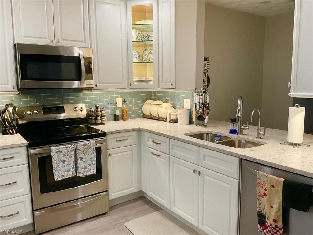 ROYAL VISTA CONDOMINIUM - Residential Lease