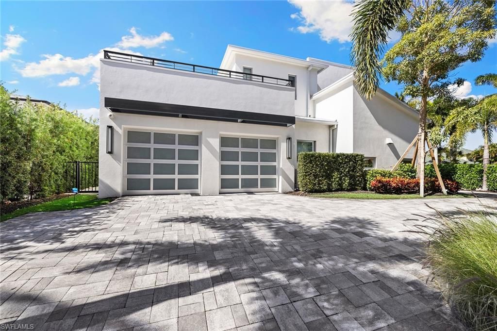 Photo of 790 6th AVE N, NAPLES, FL 34102 (MLS # 226006865)