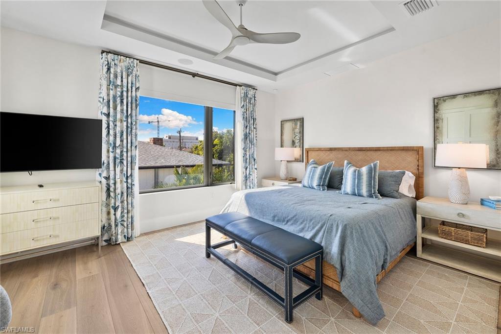 OLDE NAPLES - Residential