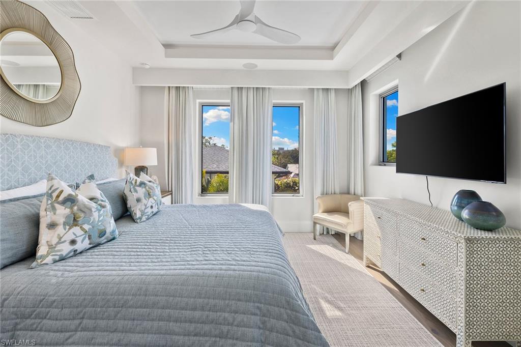 OLDE NAPLES - Residential