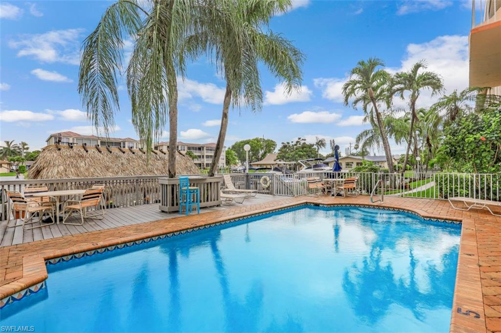 PARKWAY EAST - Residential