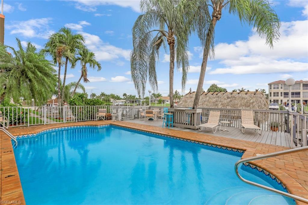 PARKWAY EAST - Residential