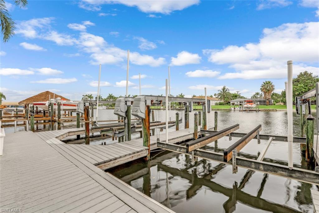 PARKWAY EAST - Residential