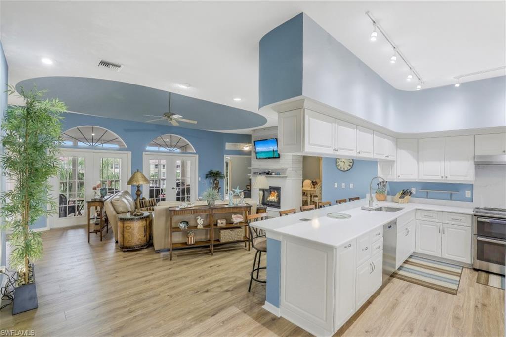 PARKWAY EAST - Residential