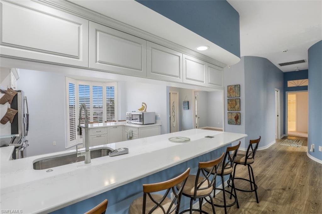 PARKWAY EAST - Residential