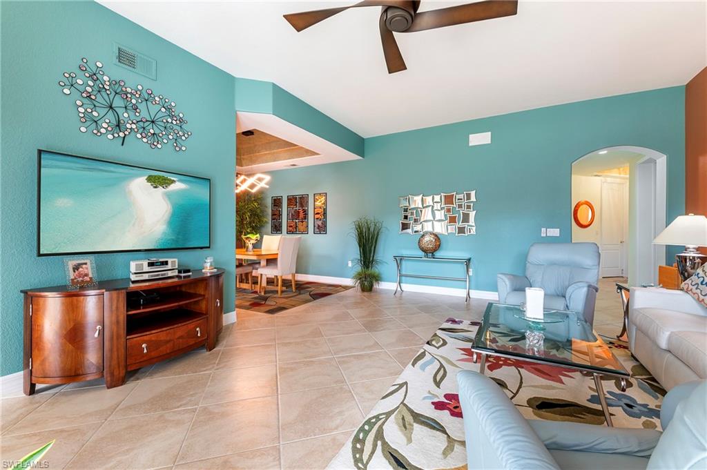 JONATHANS BAY - Residential