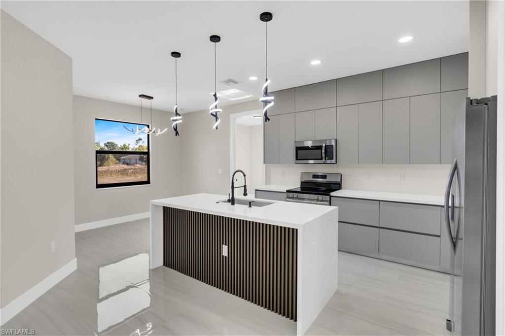 LEHIGH ACRES - Residential