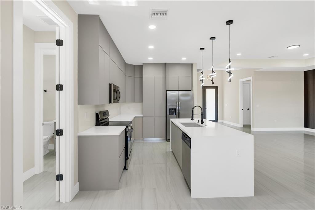 LEHIGH ACRES - Residential