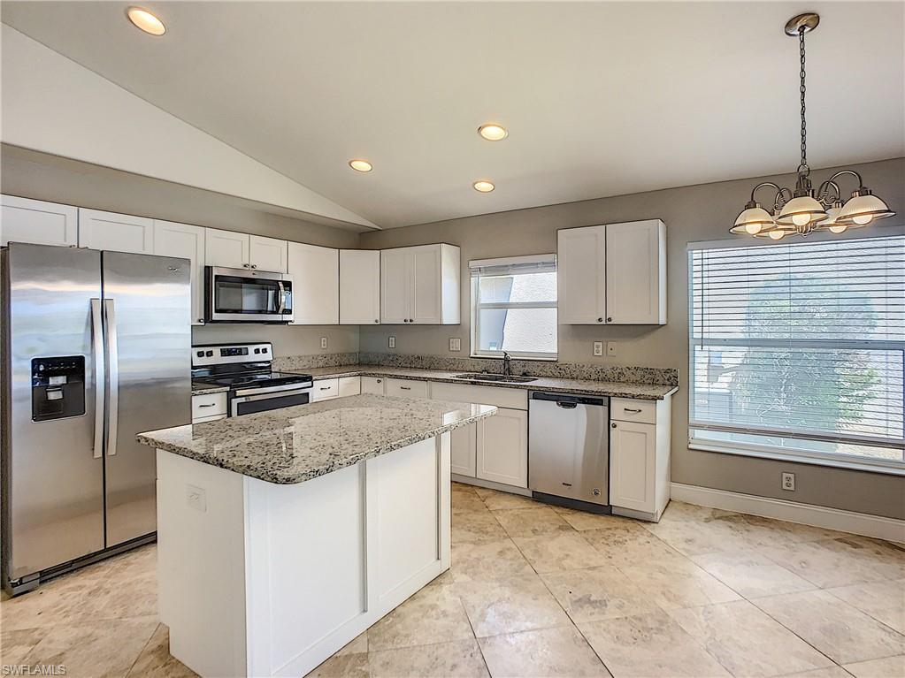 STONEYBROOK - Residential