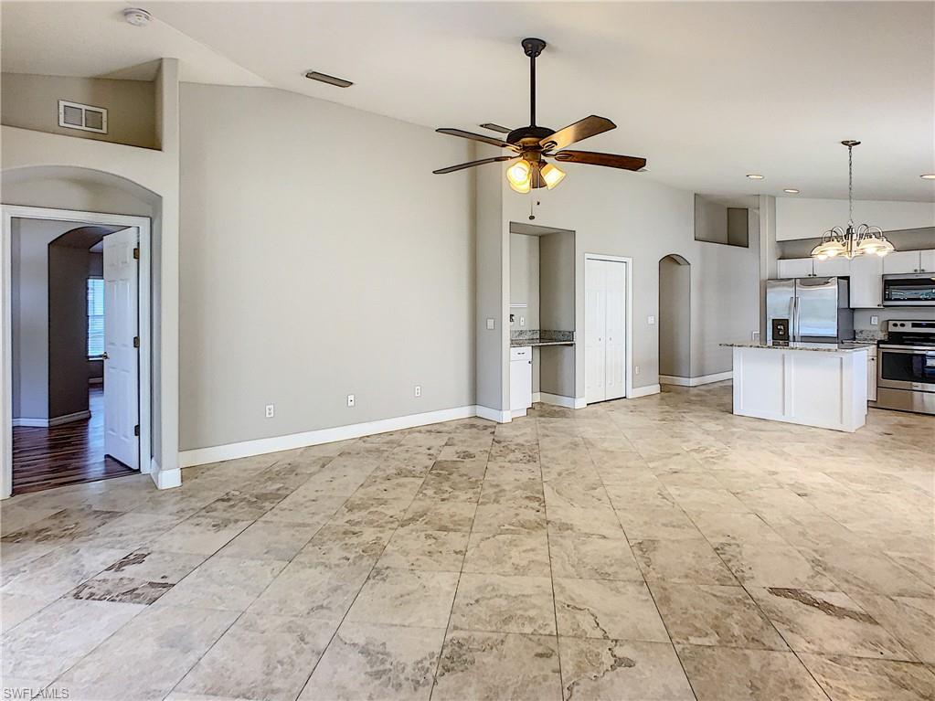 STONEYBROOK - Residential