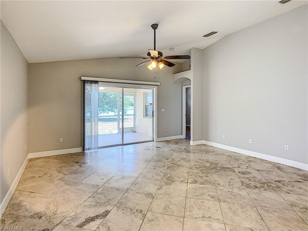 STONEYBROOK - Residential