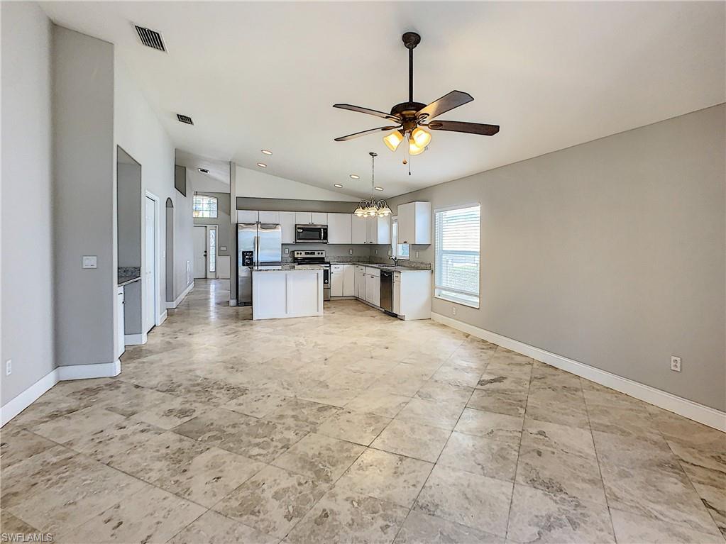 STONEYBROOK - Residential