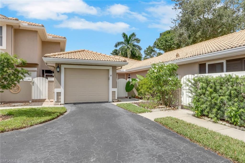 351 Emerald Bay CIR R7