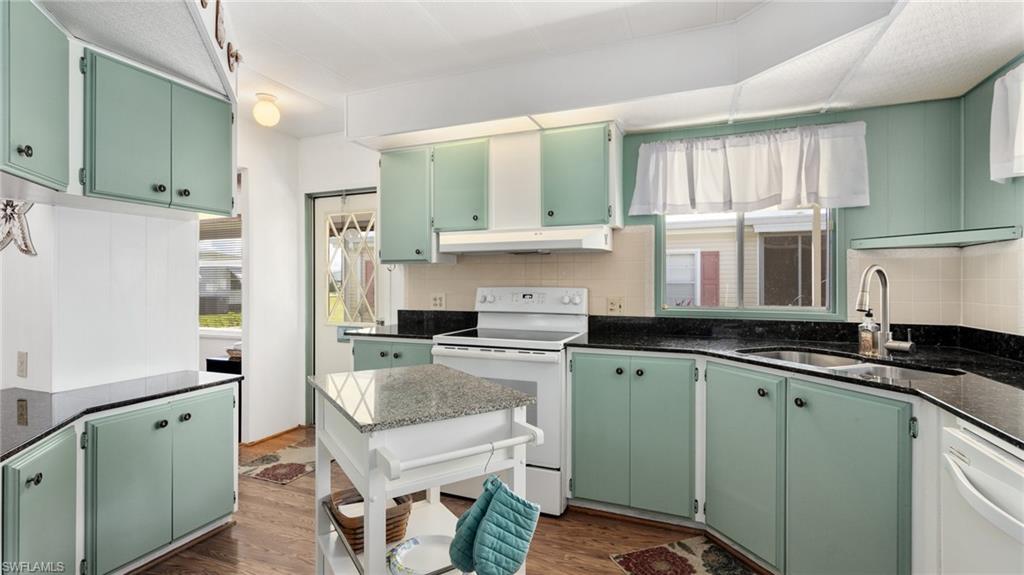 OLD BRIDGE VILLAGE - Residential