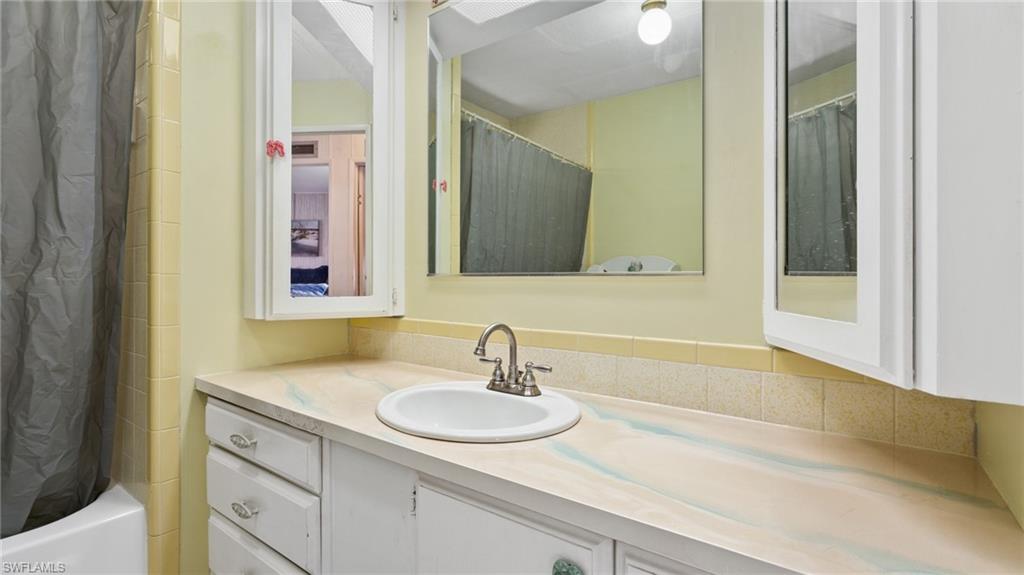 OLD BRIDGE VILLAGE - Residential