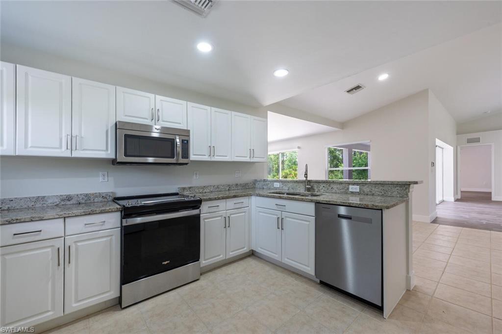 GOLDEN GATE ESTATES - Residential